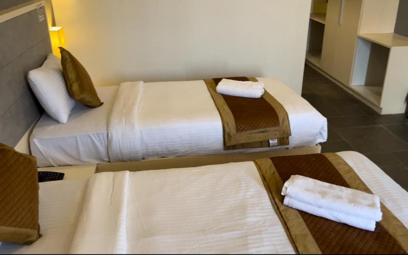 Hotel Dwarawata Дарвад Екстериор снимка